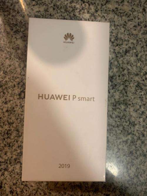 HUAWE P SMART 2019 SINGLE SIM  64GB MINT CONDITION
